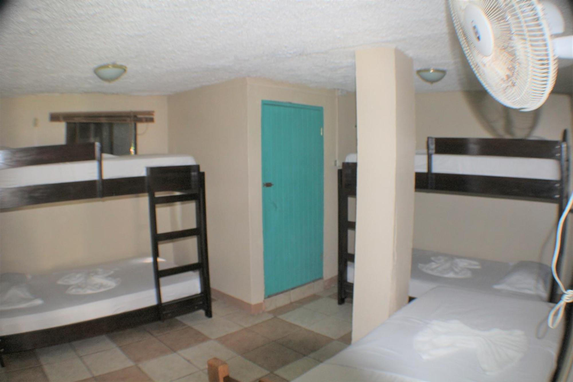 Blue Iguana Hotel Sámara Eksteriør billede